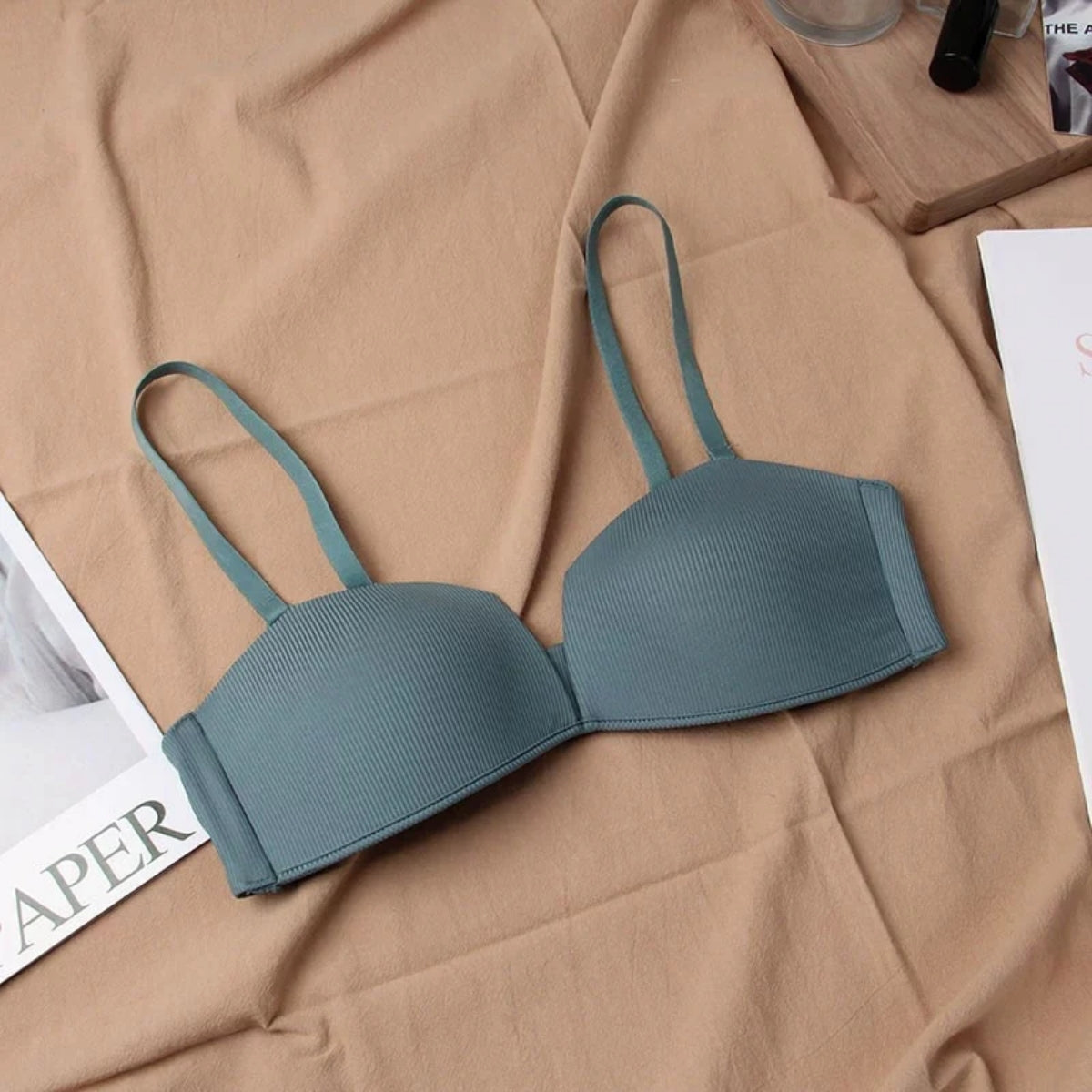 4-Pack Lightweight Push-Up Bras with Padding – Perfect Fit | PB-01